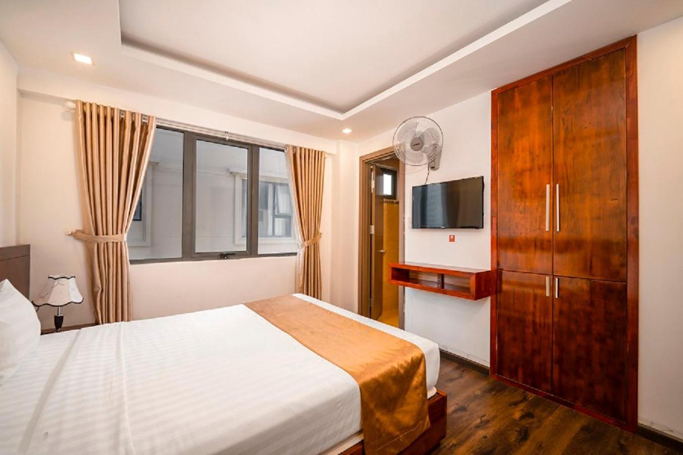 Waikiki Beach Hotel Da Nang Exterior photo