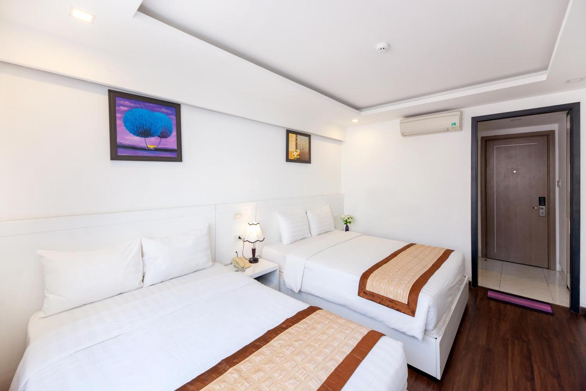 Waikiki Beach Hotel Da Nang Exterior photo