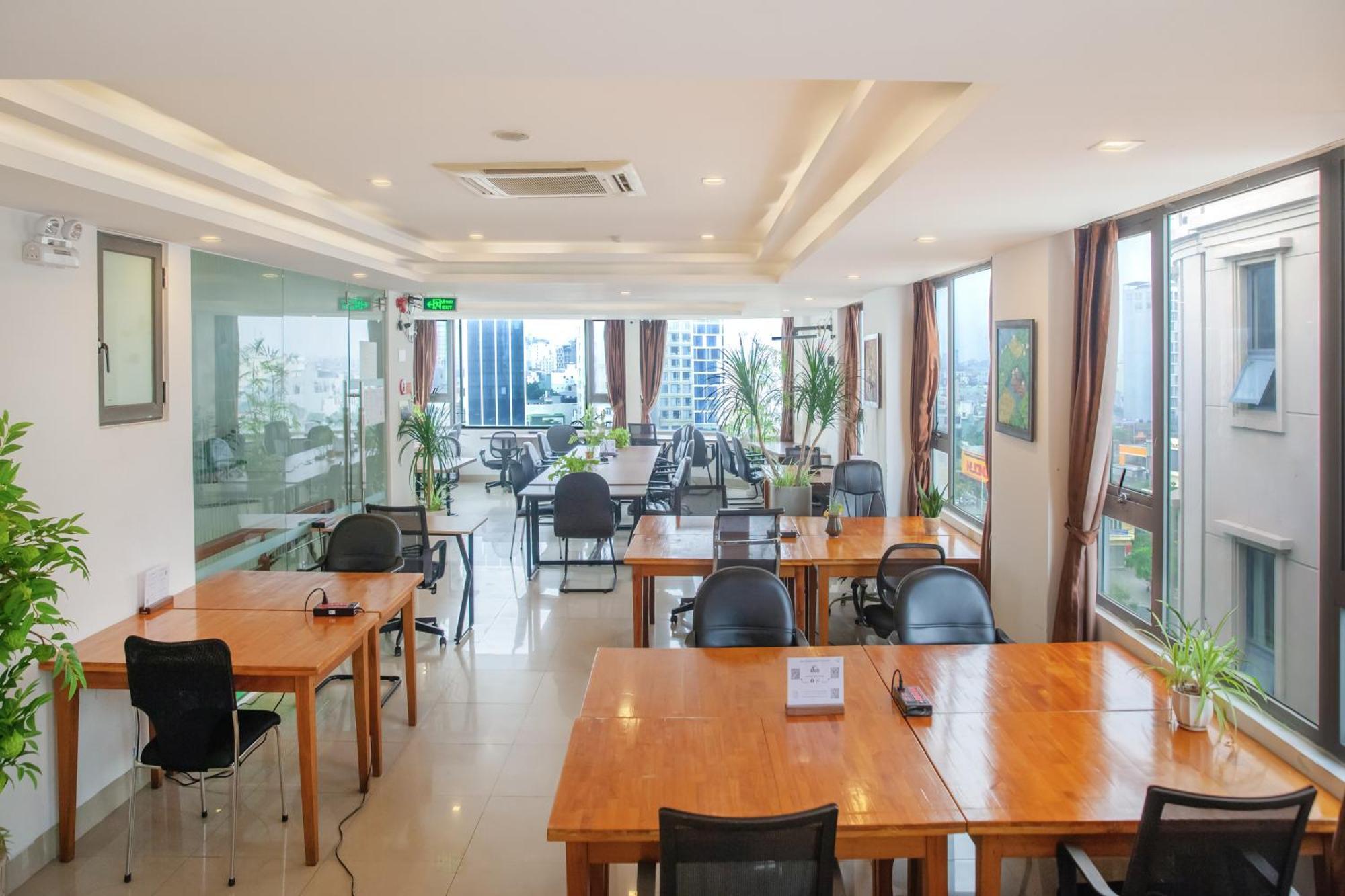 Waikiki Beach Hotel Da Nang Exterior photo
